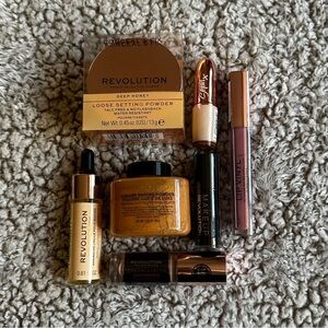 Makeup Revolution 7pc bundle New/Sealed